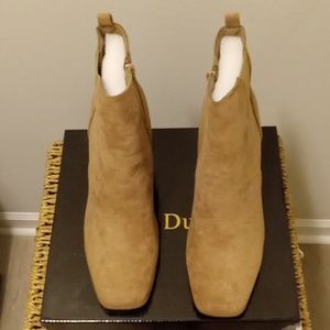 Pierre Dumas tan suede boots
